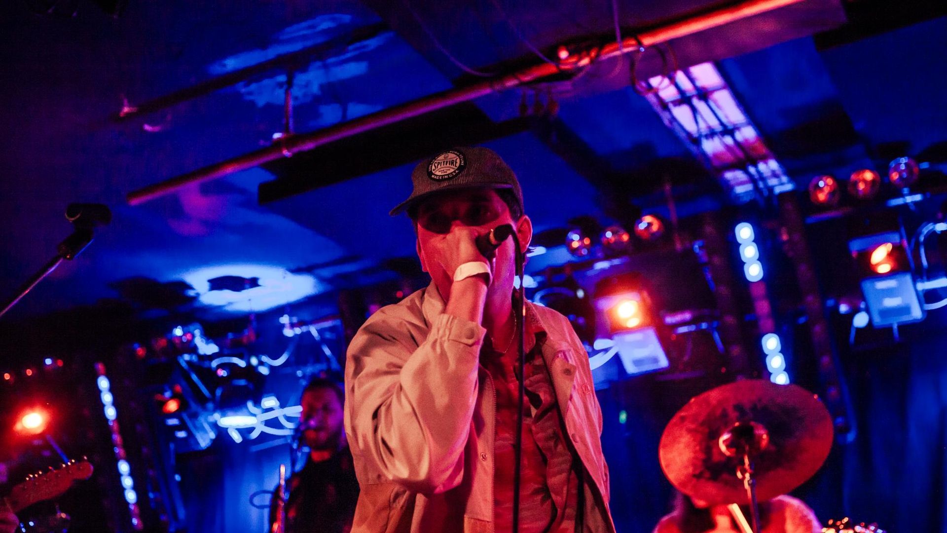 rockova-show-plna-energie-a-otevrenosti-od-kapely-301-3